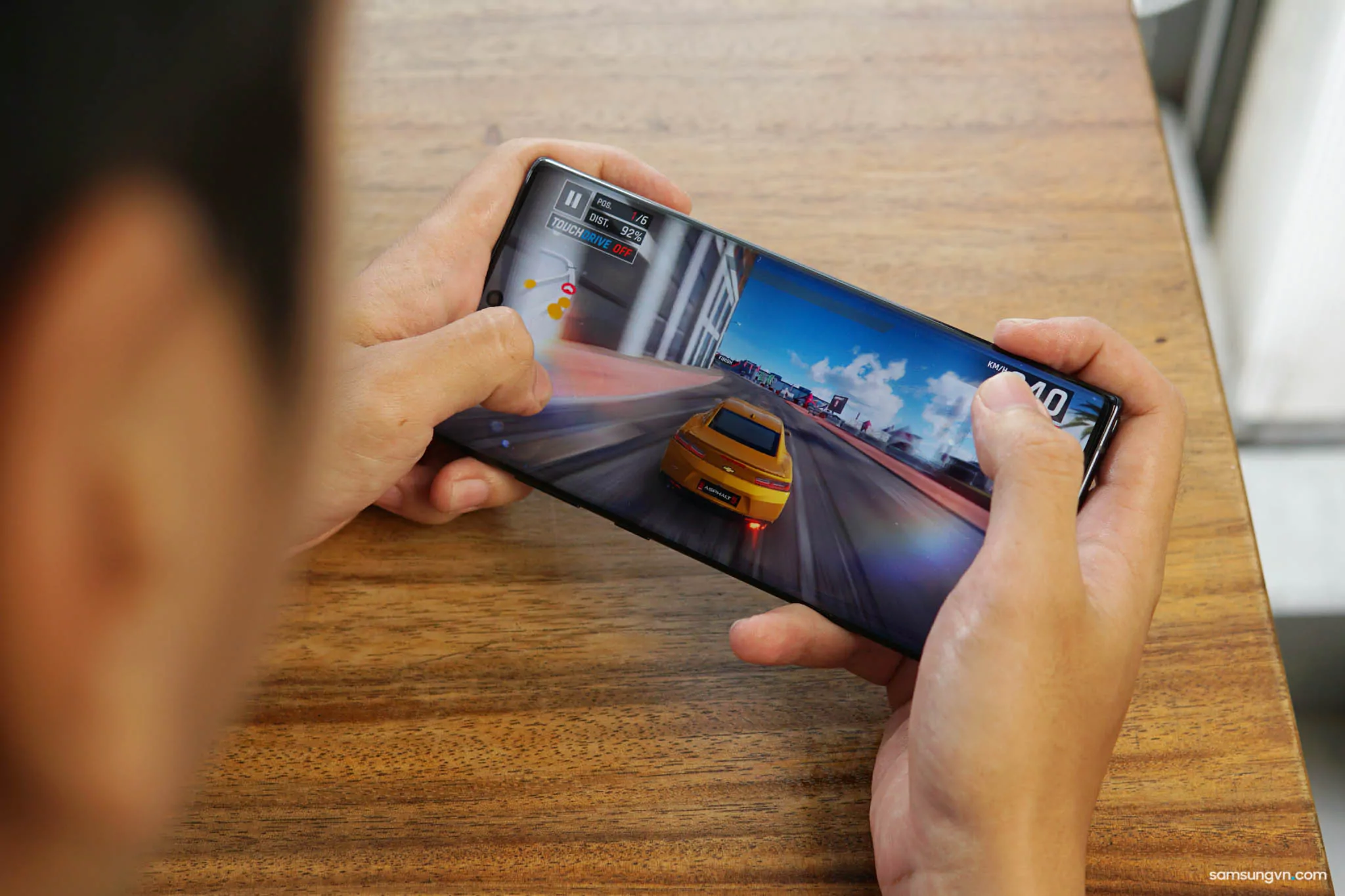Note10_Testimonials_6.jpg