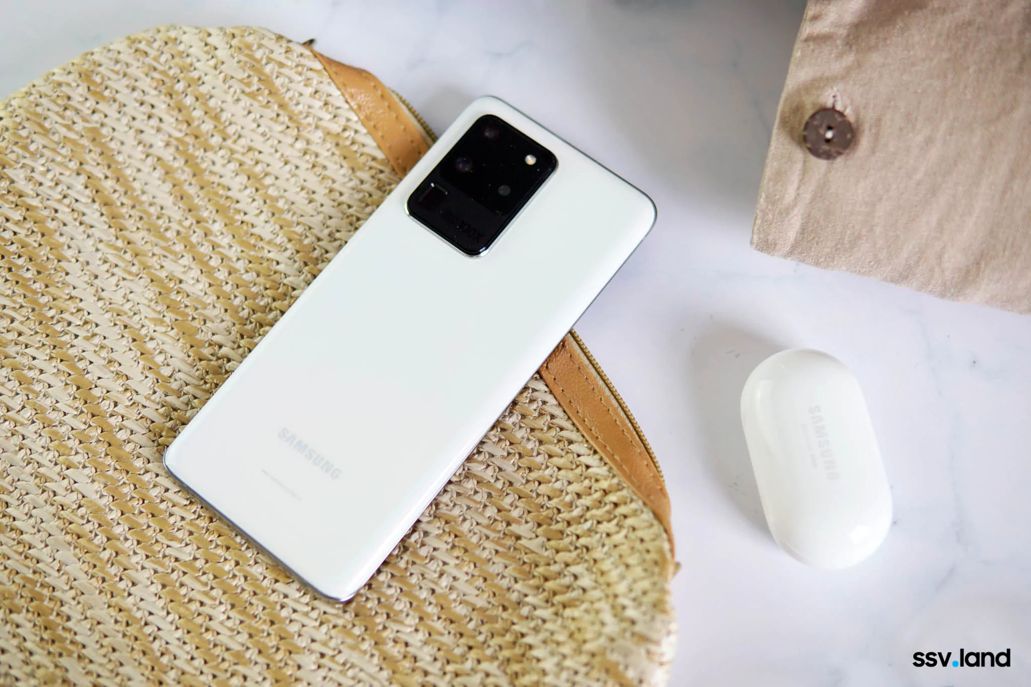 GalaxyS20Ultra_White_20.jpg