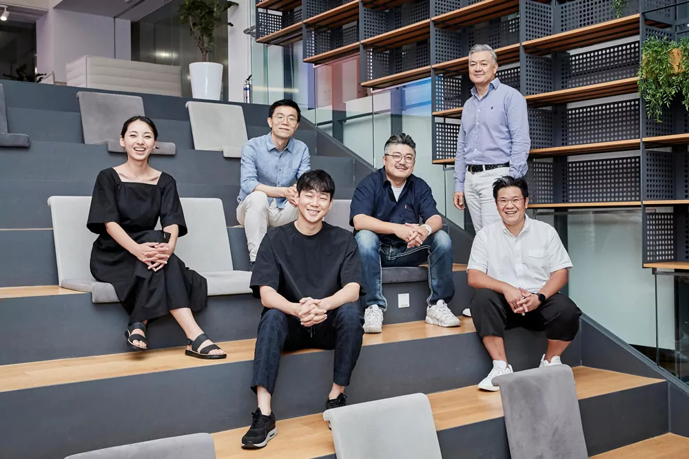 Galaxy-Buds-Live-Designer-Interview_main_1.jpg