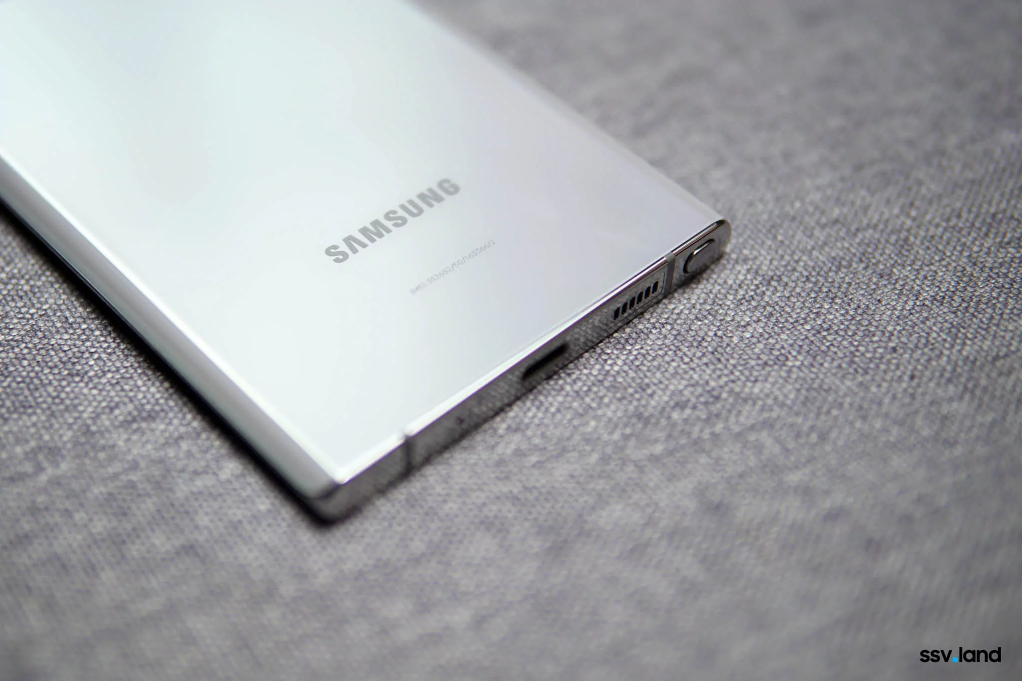 Note20Ultra-White-7.jpg