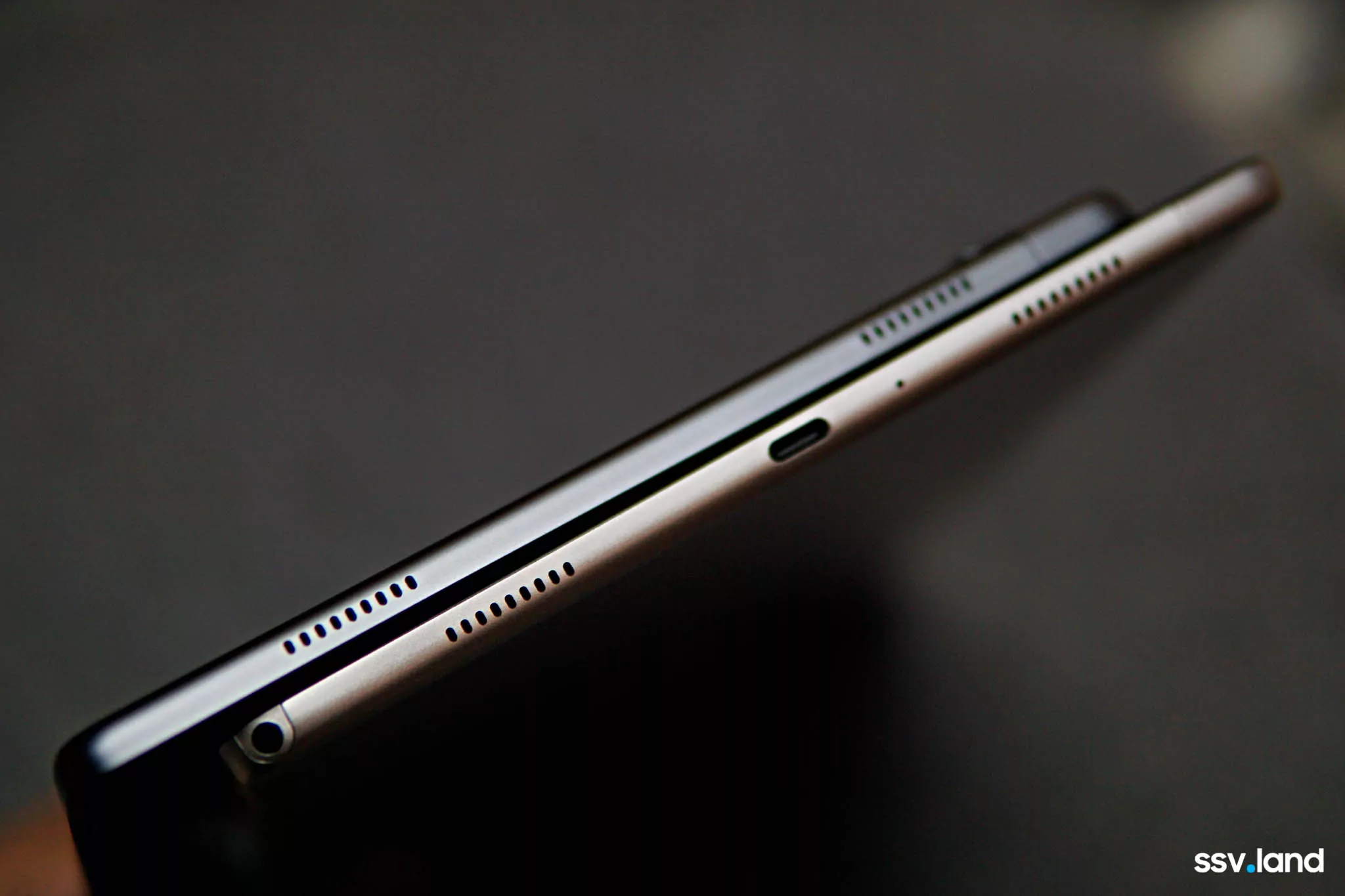 Galaxy_TabA7_11.jpg