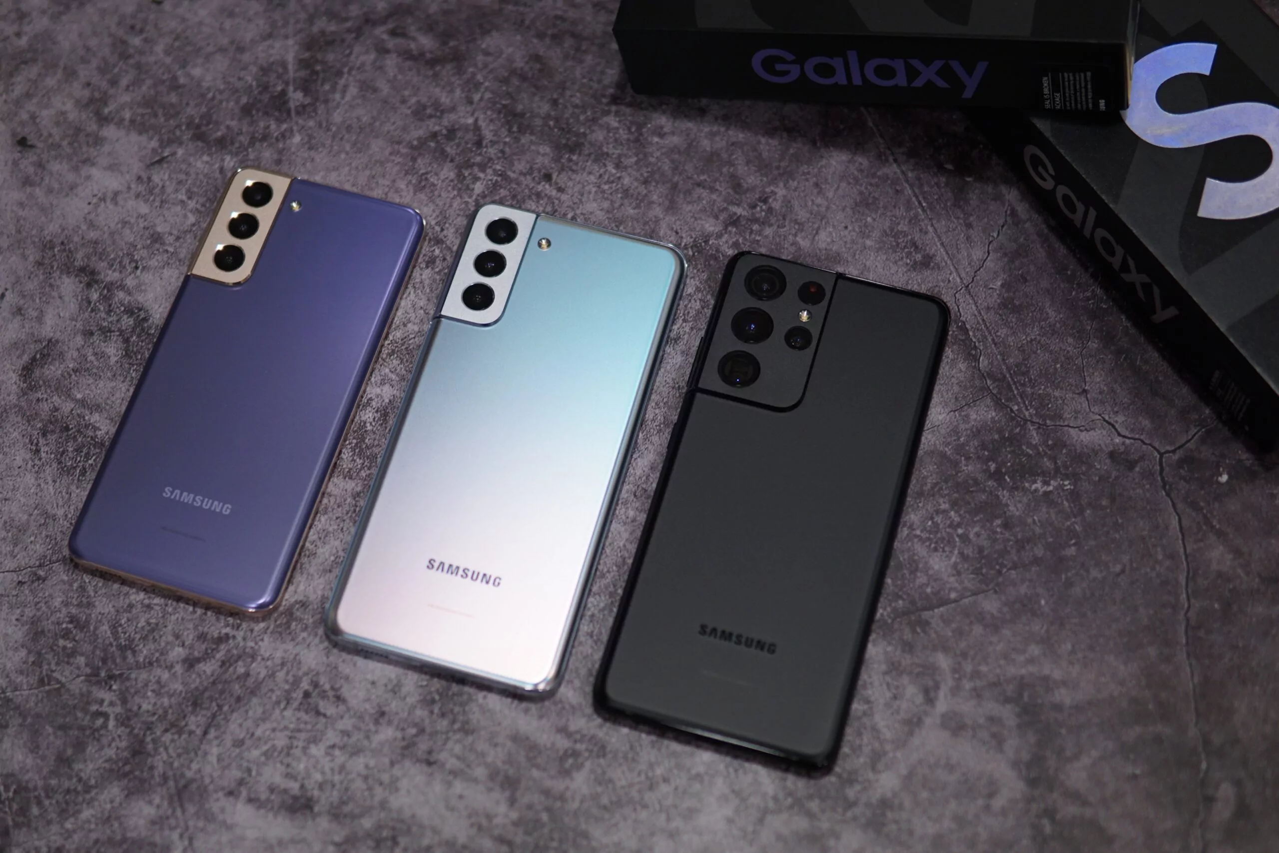 GalaxyS21-series-ssv.land_-scaled.jpg