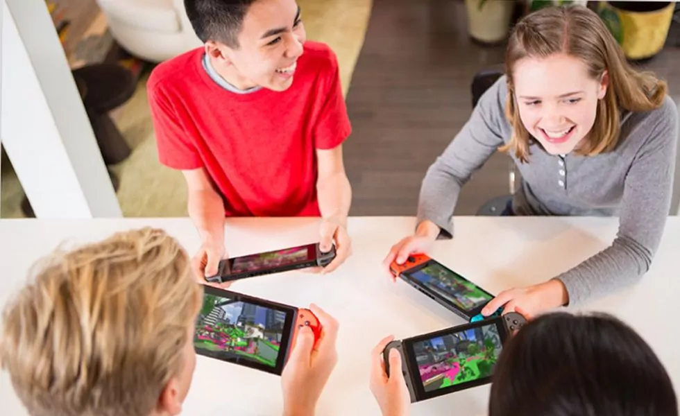 Nintendo-Switch-1.jpg