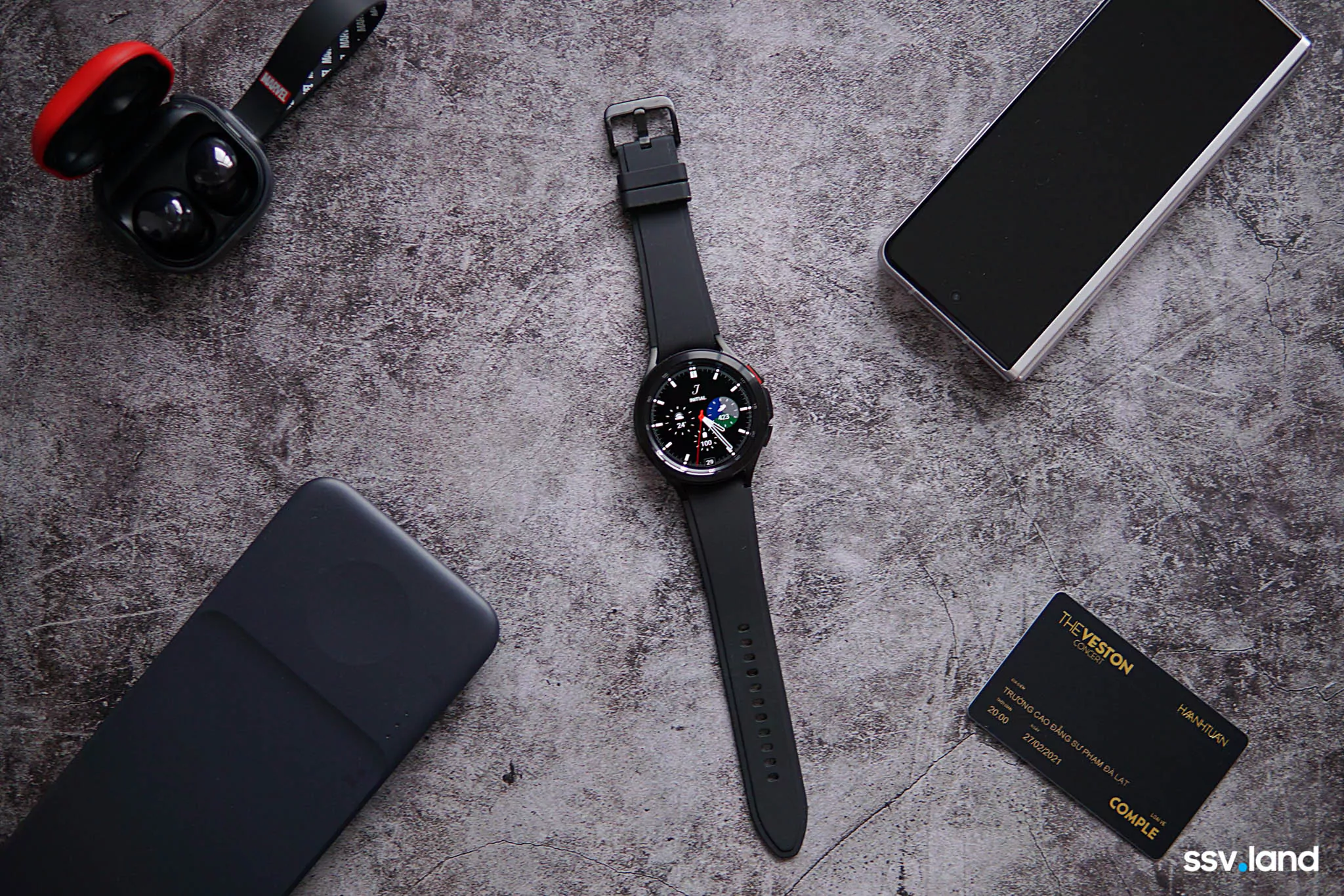 Mo-hop-Galaxy-Watch4-Classic-samsungvn.com-5.jpg