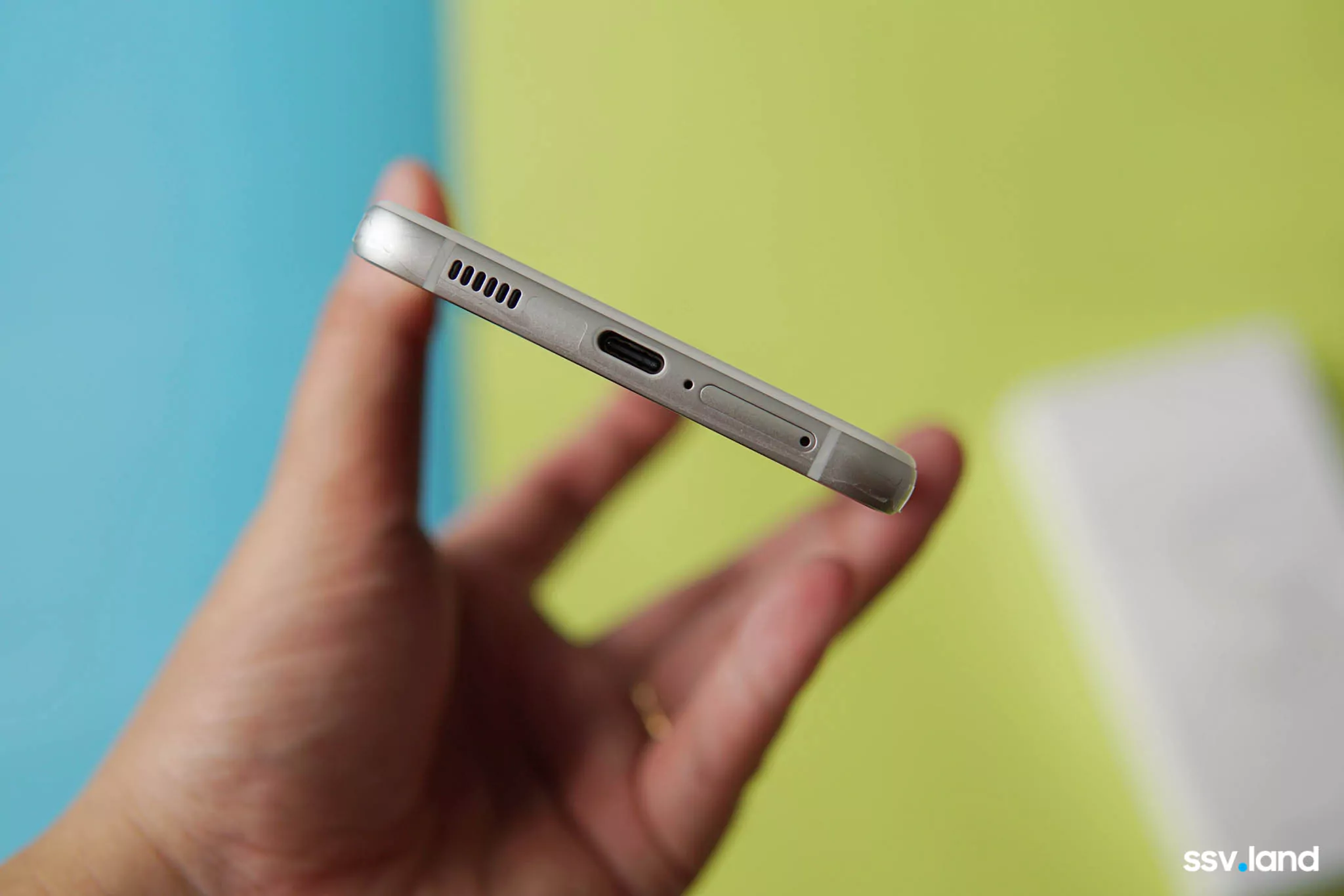 Galaxy-S21-FE-5G-Unbox-samsungvn.com-7.jpg