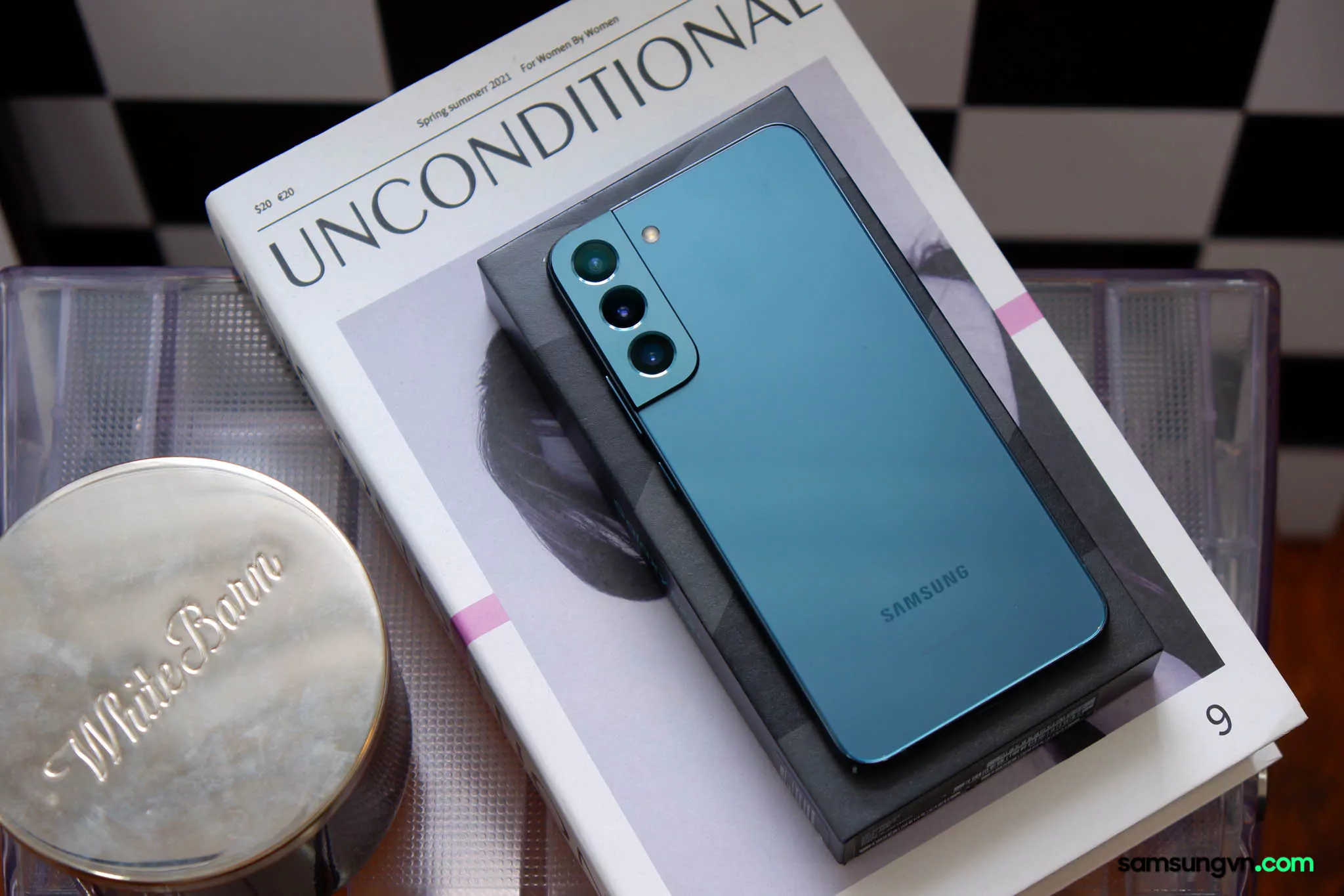 Unbox-Galaxy-S22-Plus-samsungvn.com-14.jpg