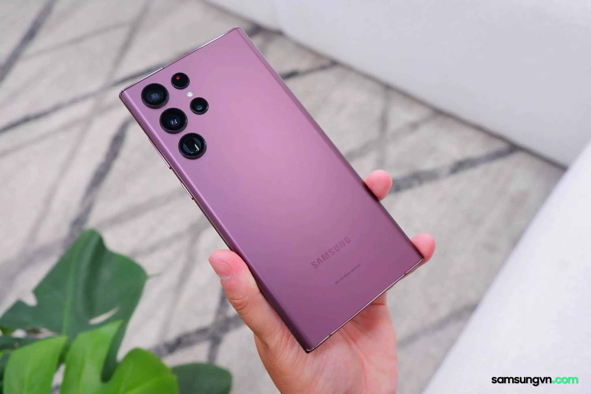 Unbox-Galaxy-S22-Ultra-samsungvn.com-12.jpg