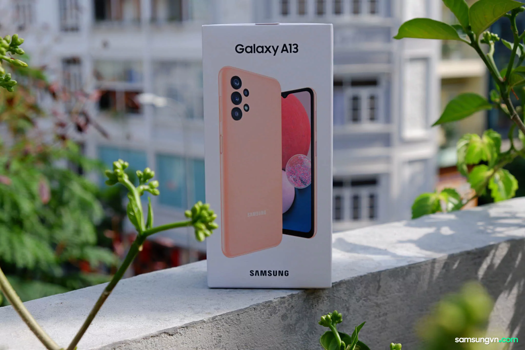 Mo-hop-Galaxy-A13-samsungvn.com-2.jpg