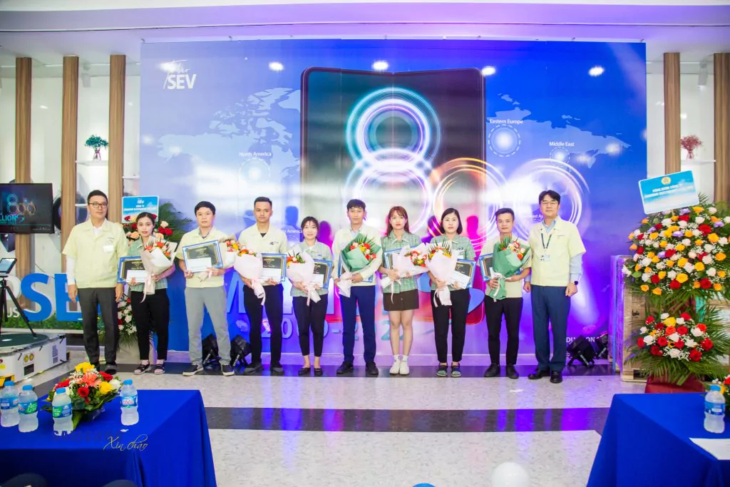 Samsung-Vietnam-can-moc-san-xuat-800-trieu-dien-thoai-samsungvn.com-2.jpg