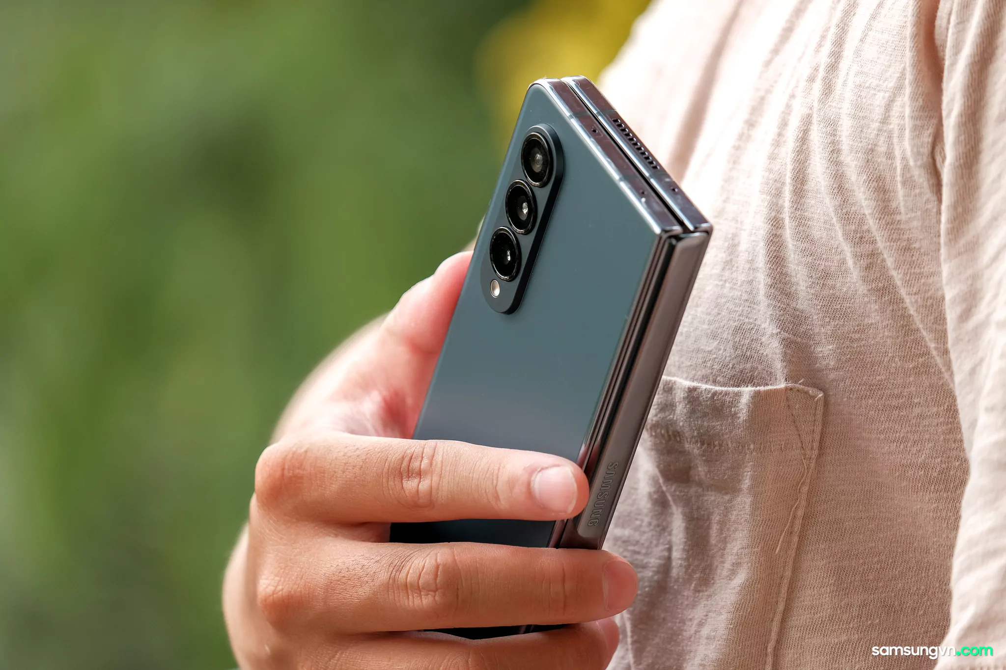 Unboxing-Galaxy-Z-Fold4-samsungvn.com-39.jpg
