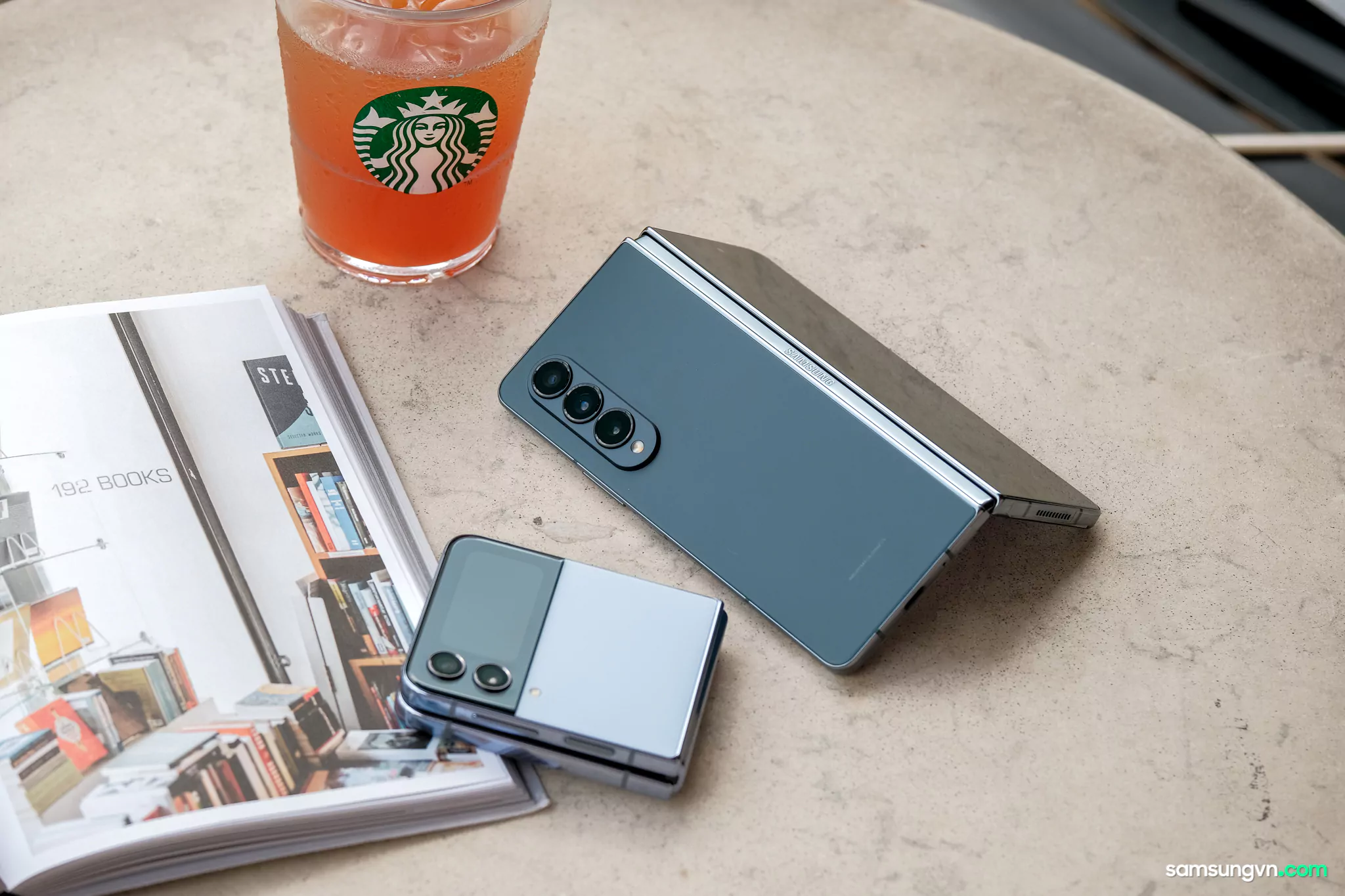 Unboxing-Galaxy-Z-Fold4-samsungvn.com-48.jpg