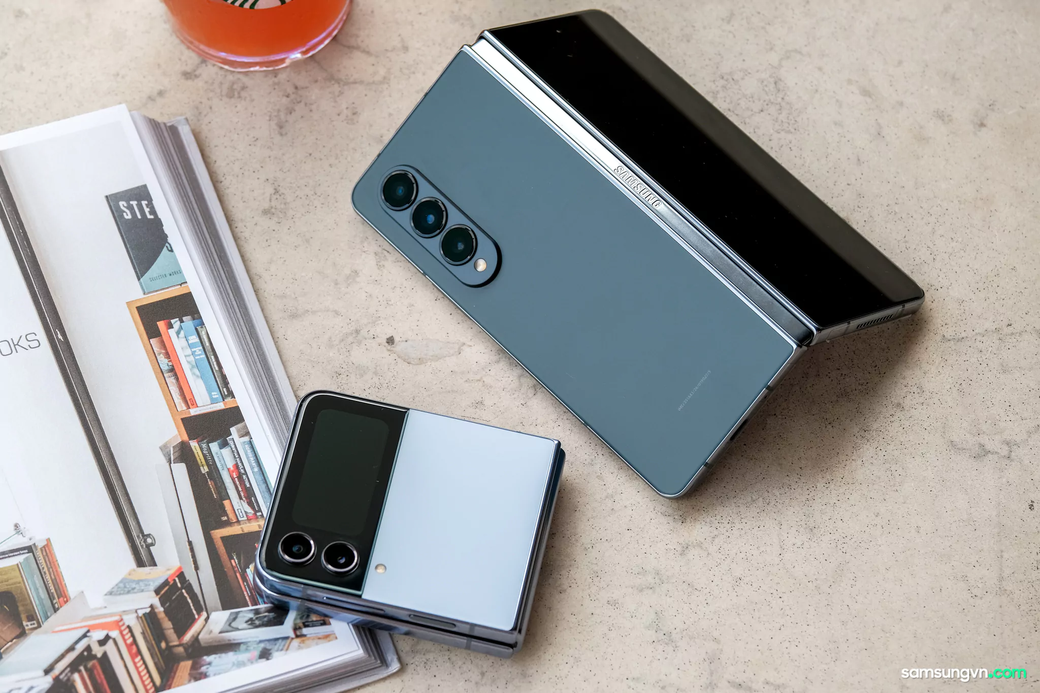 Unboxing-Galaxy-Z-Fold4-samsungvn.com-49.jpg