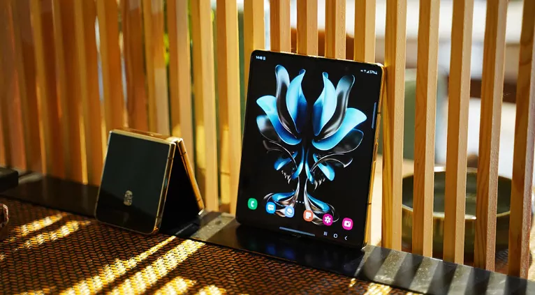 Samsung-W23-W23Flip-samsungvn.com-14.jpg