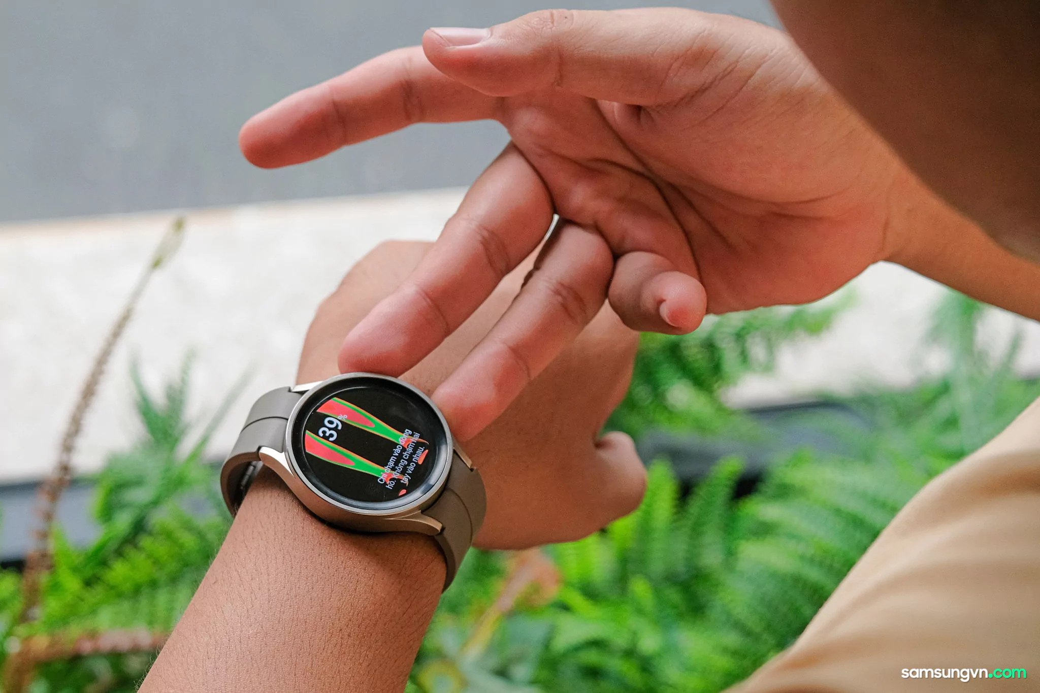 Thang-suc-khoe-He-sinh-thai-Galaxy-Watch5-S23Ultra-Buds2Pro-samsungvn.com-12.jpg