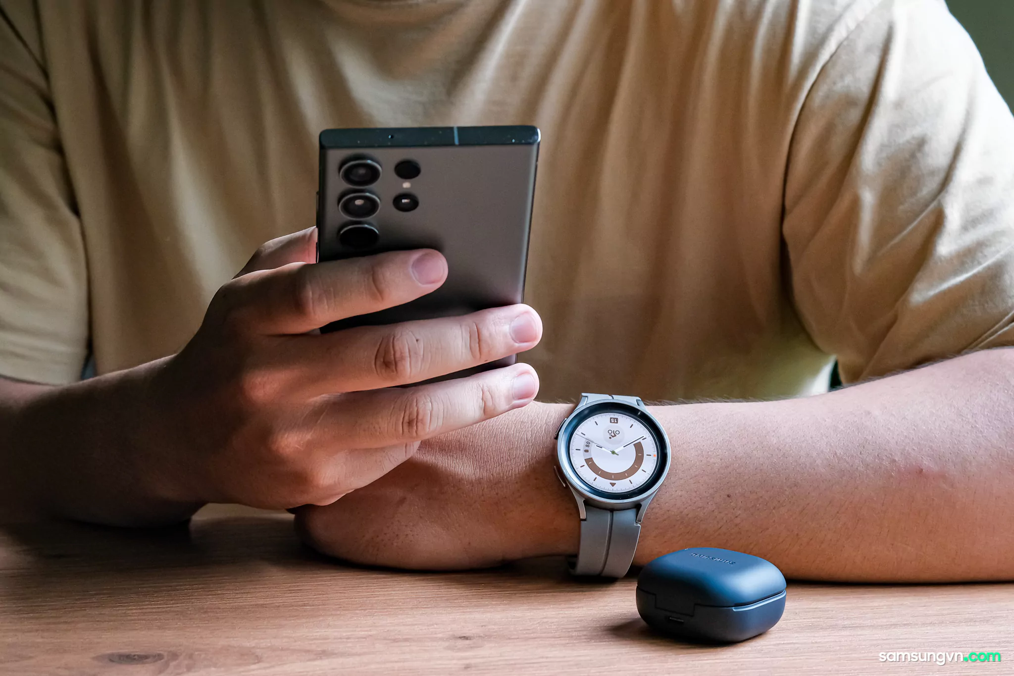 Thang-suc-khoe-He-sinh-thai-Galaxy-Watch5-S23Ultra-Buds2Pro-samsungvn.com-13.jpg