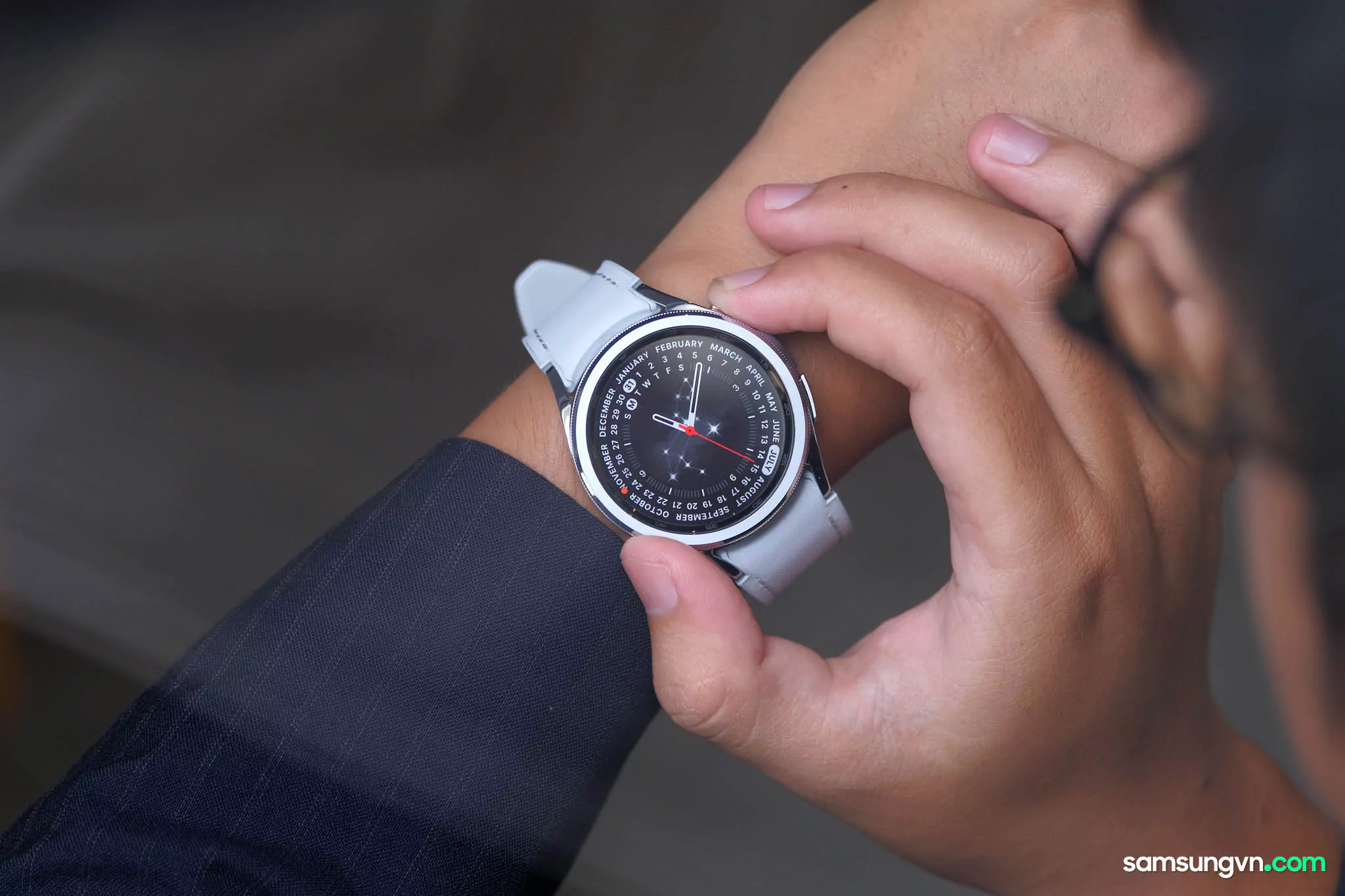 Mo-hop-Galaxy-Watch6-Classic-samsungvn.com-17.jpg