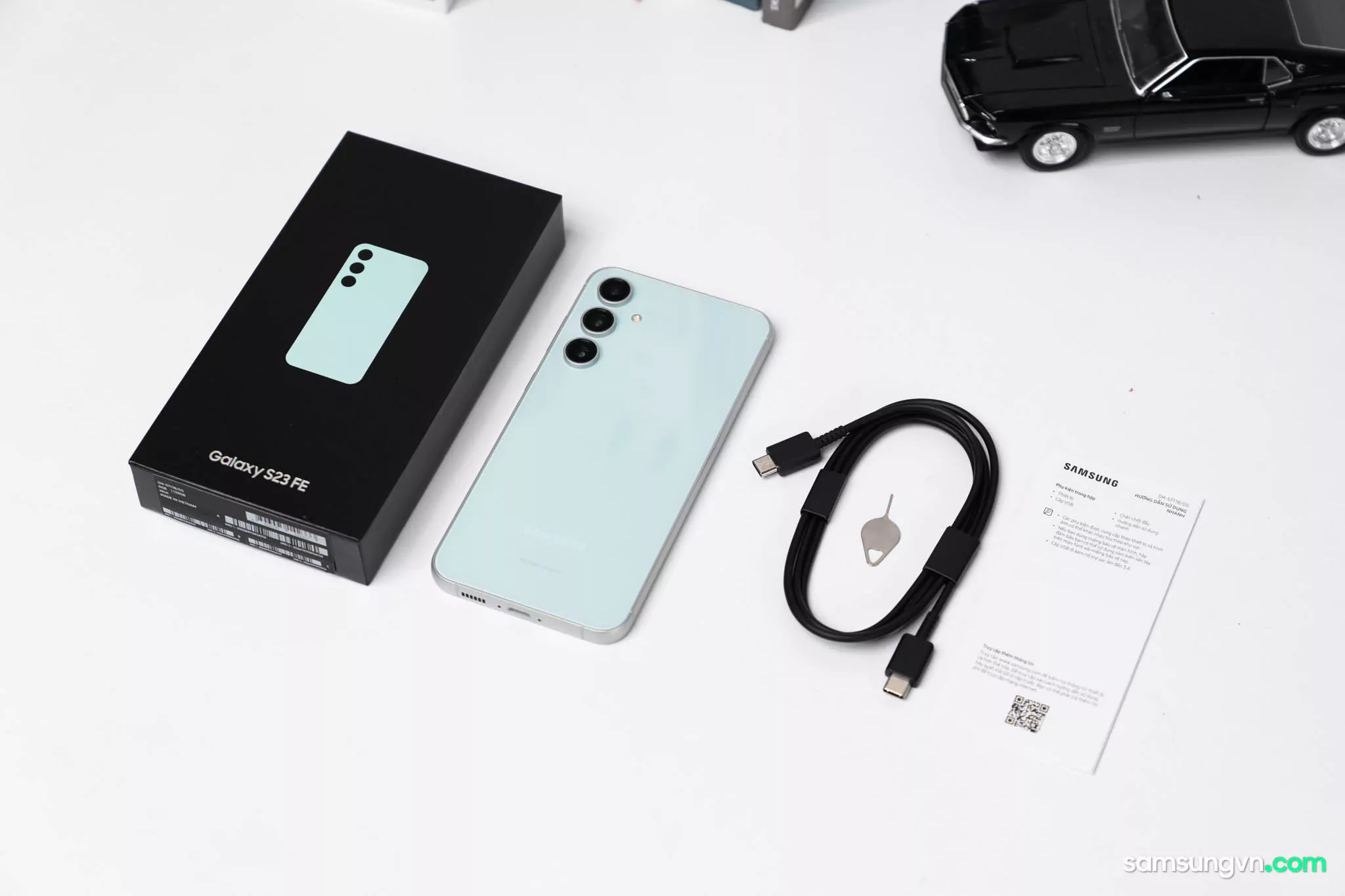 Mo-hop-Galaxy-S23-FE-Xanh-Mint-samsungvn.com-8.jpg