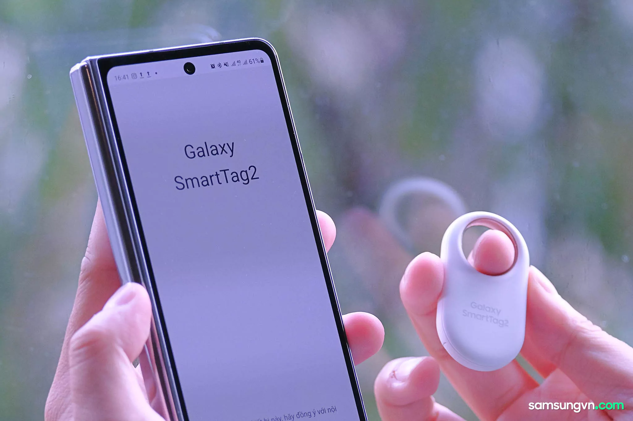 Tren-tay-Galaxy-SmartTag2-samsungvn.com-5.jpg