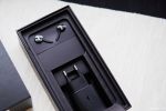 Phụ kiện bao gồm: 1 tai nghe AKG với đầu USB TypeC, củ sạc 25W, cáp 2 đầu TypeC, bộ công cụ bút S Pen, và ốp lưng trong suốt
