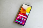 Màn hình Super AMOLED nổi bật