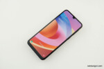 Máy sở hữu màn hình 6.4 inch Super AMOLED rực rỡ!