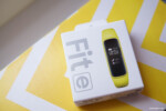 Hộp Galaxy Fit e nhỏ gọn, be bé xinh xinh!