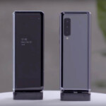 Mặt trước và sau của Galaxy Fold