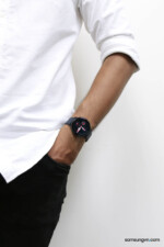 Và vẫn có rất nhiều mặt đồng hồ để thay đổi theo cá tính của mỗi nguời