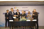 Đại diện FPT Shop và Mirae Asset Finance Vietnam  chính thức kí kết thành công