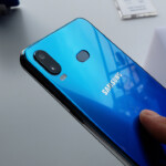Galaxy A6s là một trong những chiếc điện thoại Samsung do các đối tác bên thứ 3 sản xuất